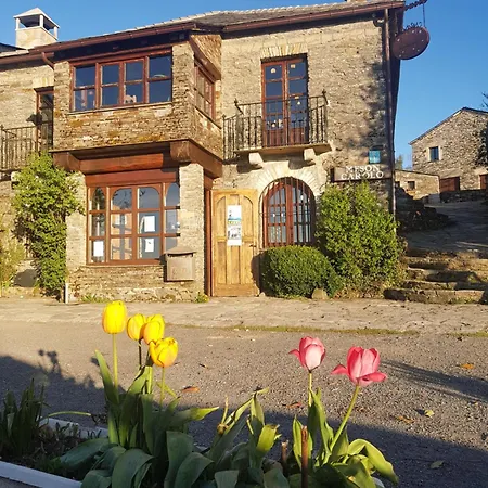 Casa Carolo 3* O Cebrero